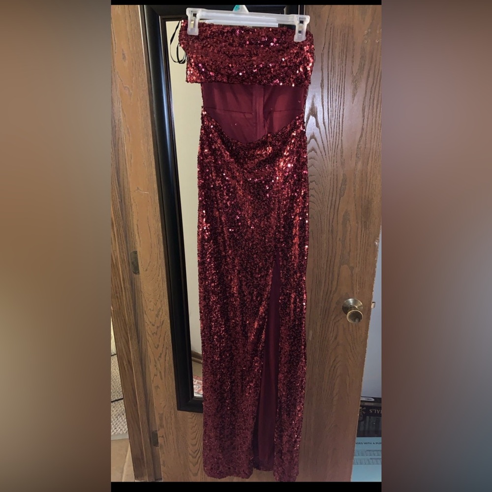 Windsor Yasmina Formal Cutout Sequin Dress